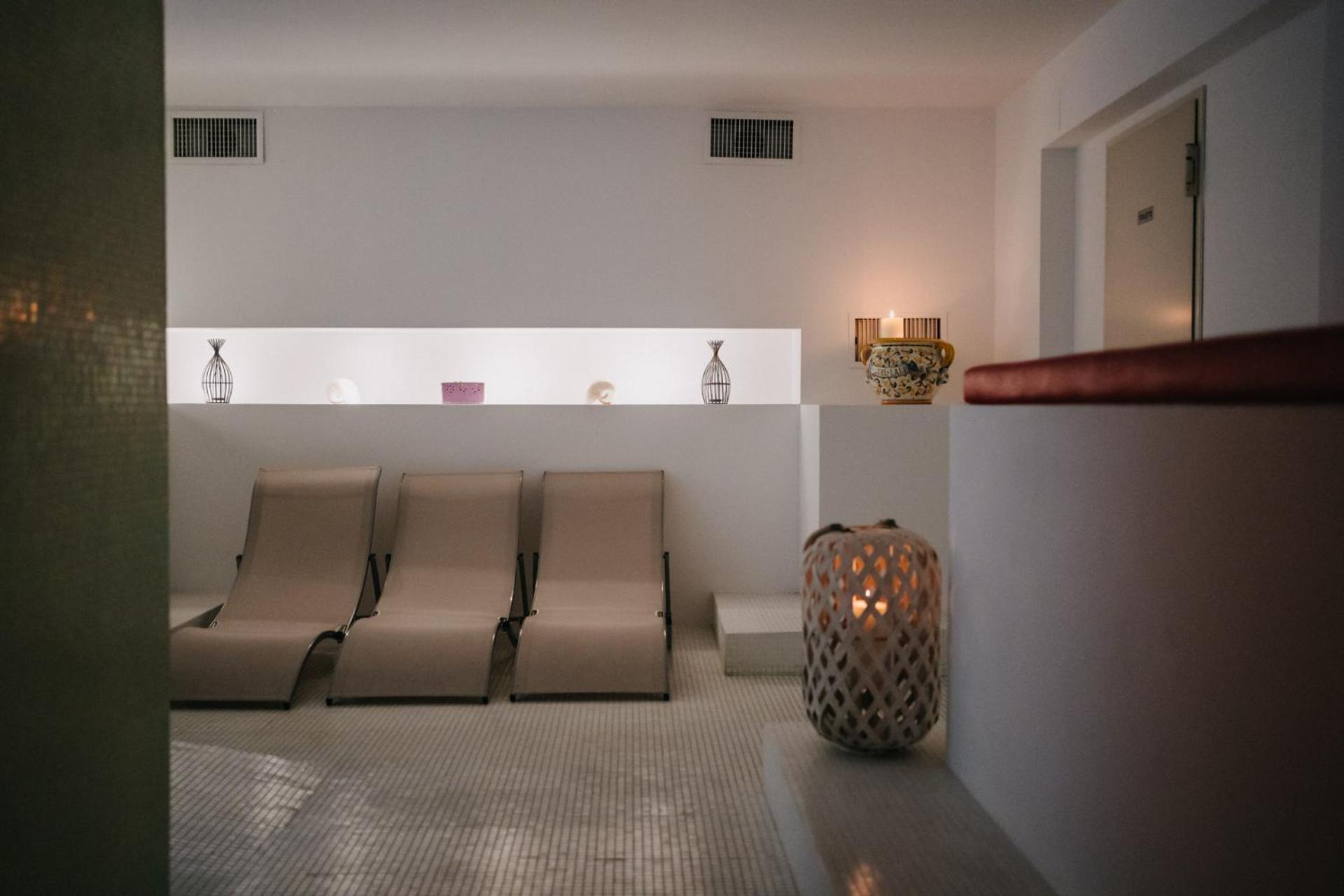 Hotel Lalla Beauty & Relax 切塞纳蒂科 外观 照片